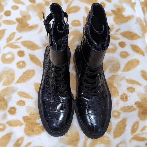 Vince Camuto Stylish Black Footwear